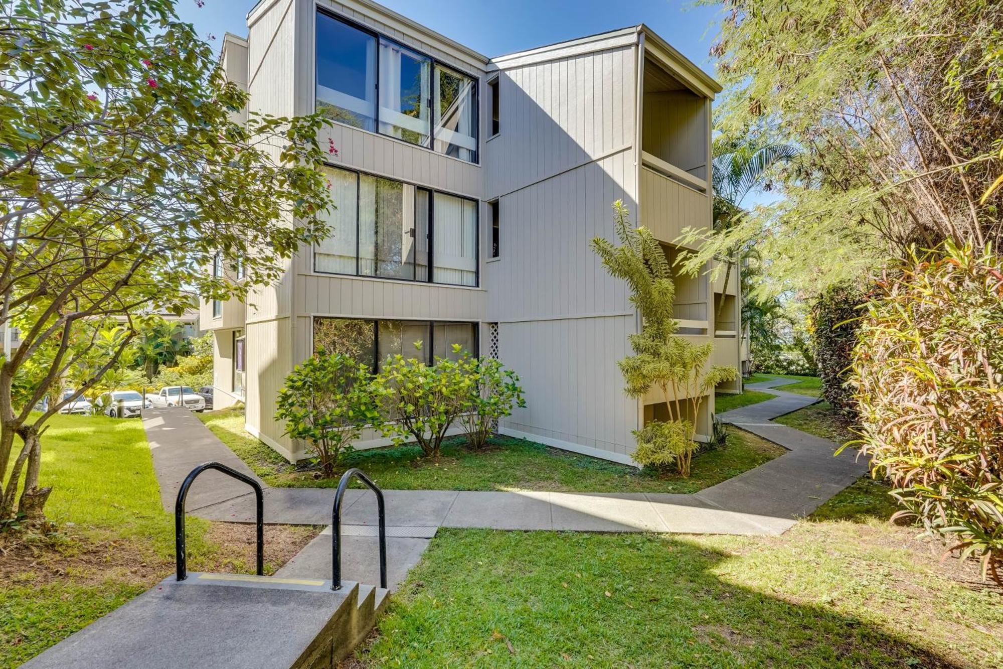 Top-Floor Kailua Bay Resort Condo With Ocean Views! Exterior photo